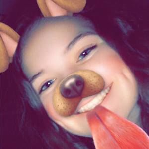 Meet your Posher, Carmella